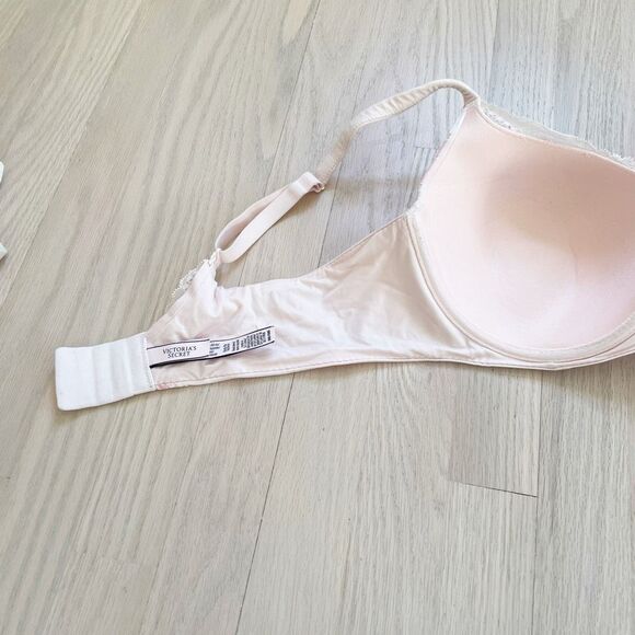 BUY 1 GET 1 FREE 38D Victorias Secret body by Victoria lined demi pink lace bra - Picture 11 of 12